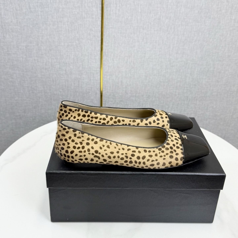 Ch**el flat shoes